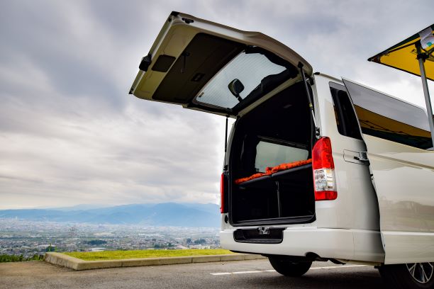 レンタカー  ネッツトヨタ甲斐株式会社