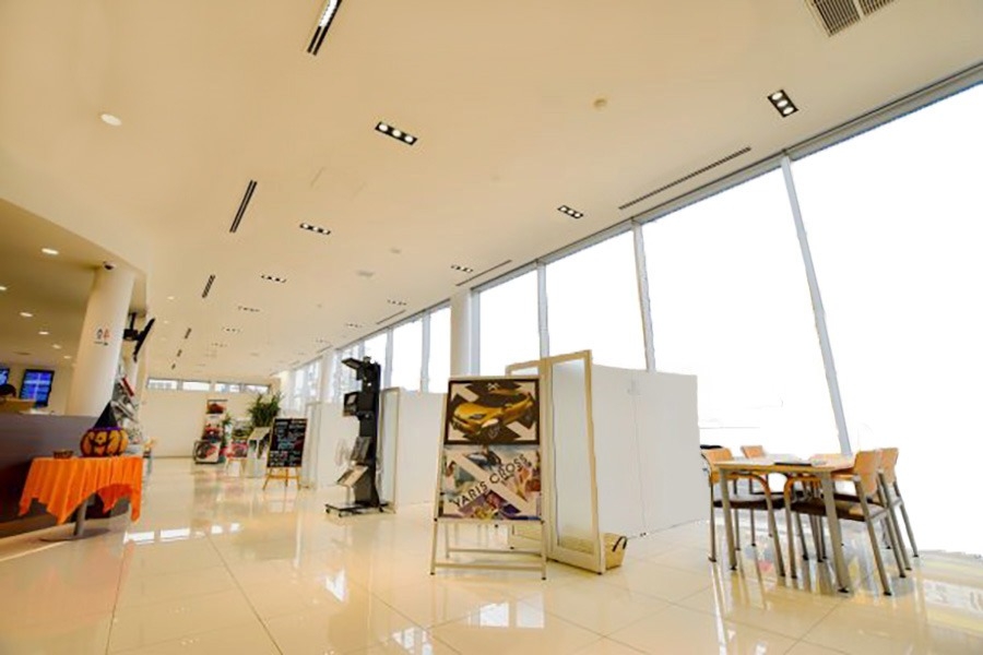 本社甲府店