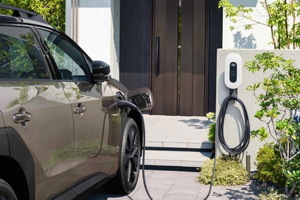 トヨタ6kW充電器　使用イメージ　※使用イメージはZ（4WD）